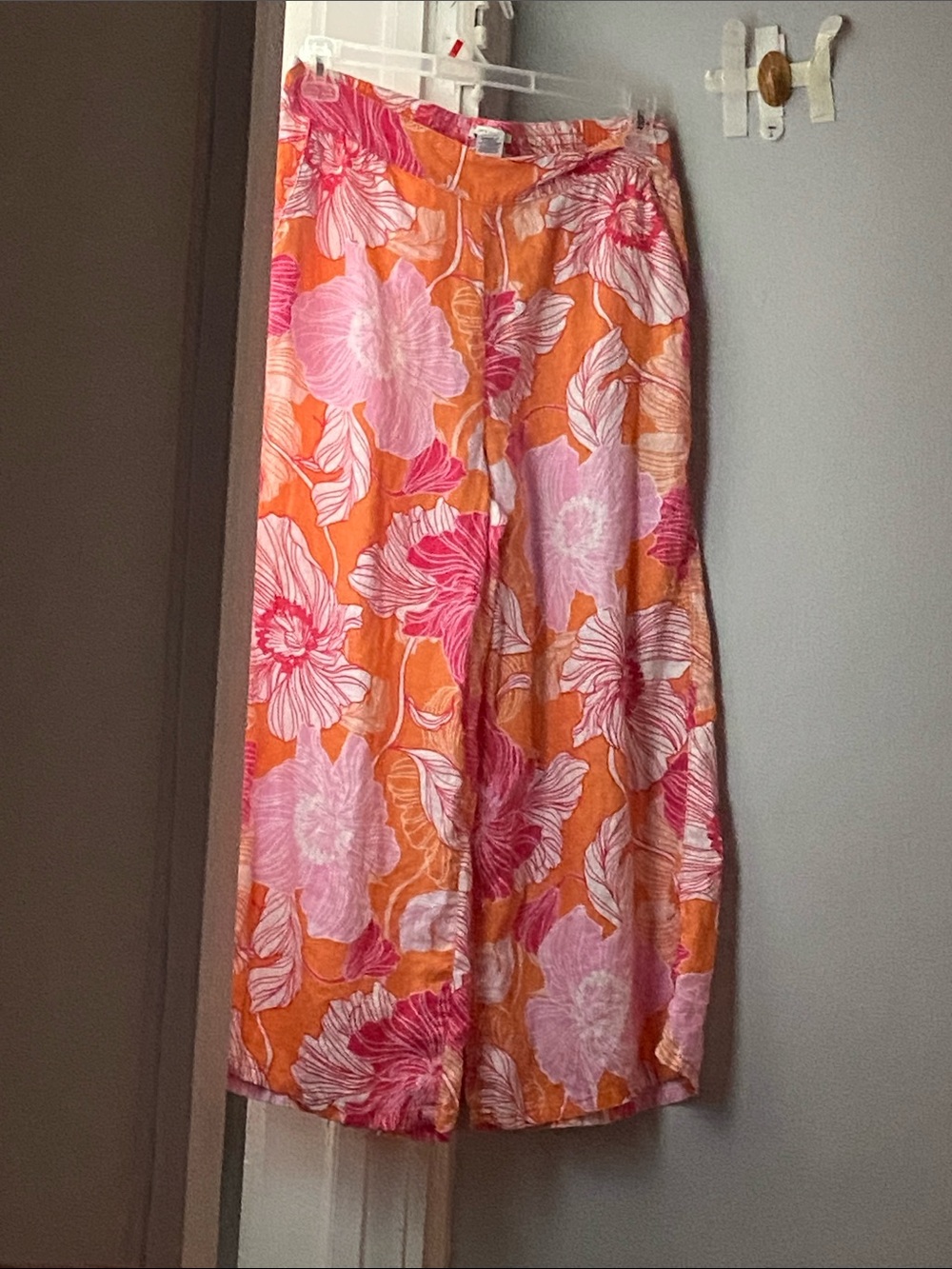 100% linen colorful wide leg pull on pants. Beach, resort, bold.